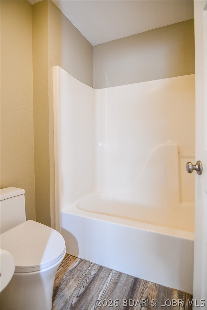 194 Sac Road, Unit D101 Sunrise Beach, MO 65079 - Photo 20 of 47