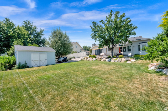 533 West 1850 North Centerville, UT 84014 - Photo 8 of 31
