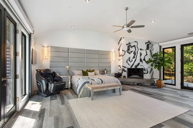 $42,000 | 2955 Passmore Drive, Los Angeles, CA 90068