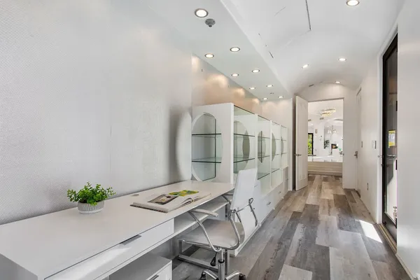 $42,000 | 2955 Passmore Drive, Los Angeles, CA 90068