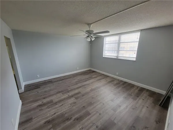 $2,000 | 404 Northwest 68th Avenue, Unit 316, Plantation, FL 33317