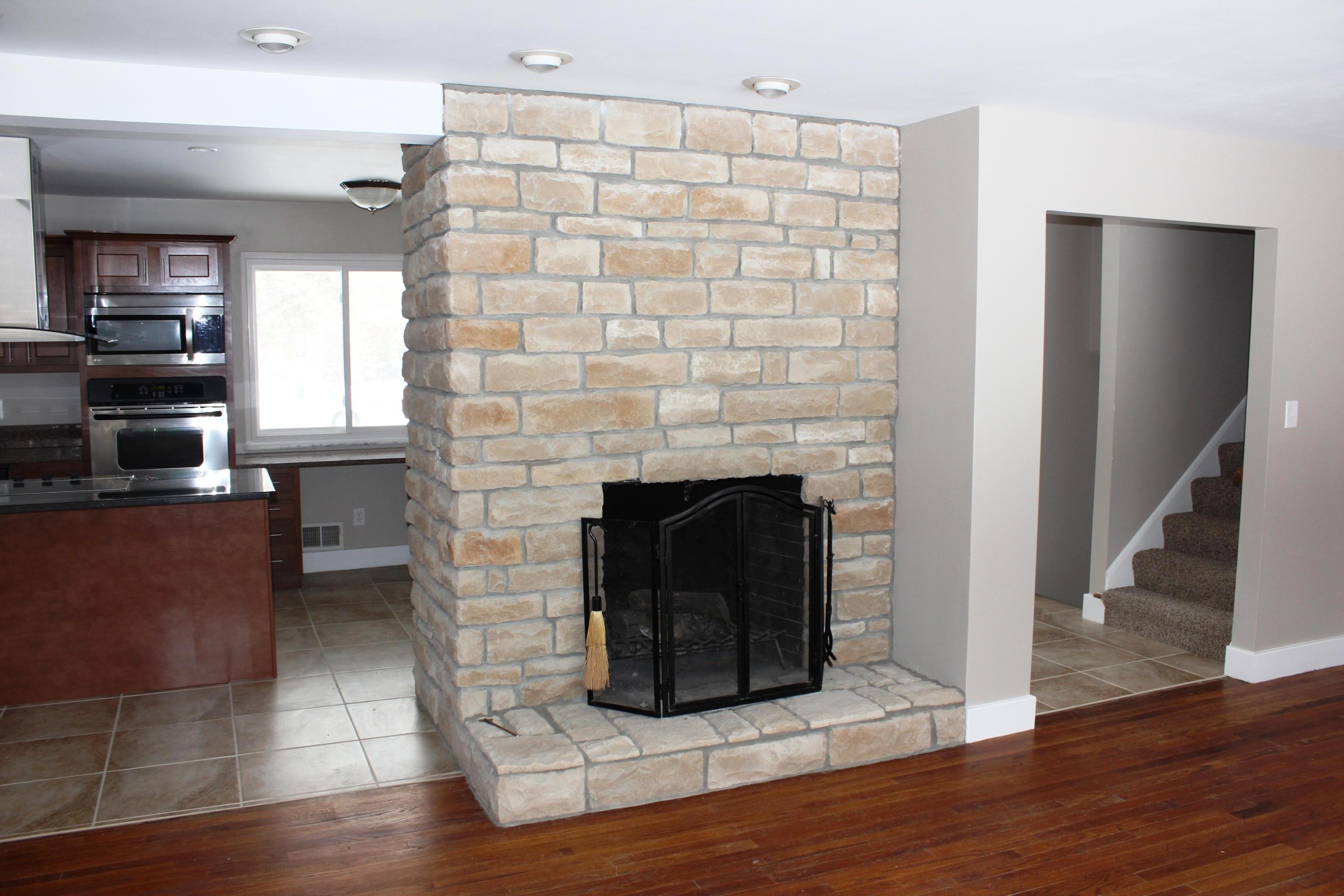 4166 Ashmore Road Columbus, OH 43220 - Photo 9 of 26