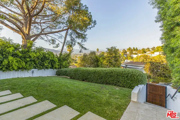 $8,500 | 1411 Wellesley Drive, Glendale, CA 91205