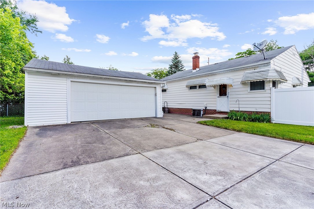 11803 West Pleasant Valley Road Cleveland, OH 44130 - Photo 26 of 26 Gallery Image 26