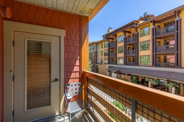 $1,000,000 | 1111 Forest Trail, Unit 1203, Mammoth Lakes, CA 93546