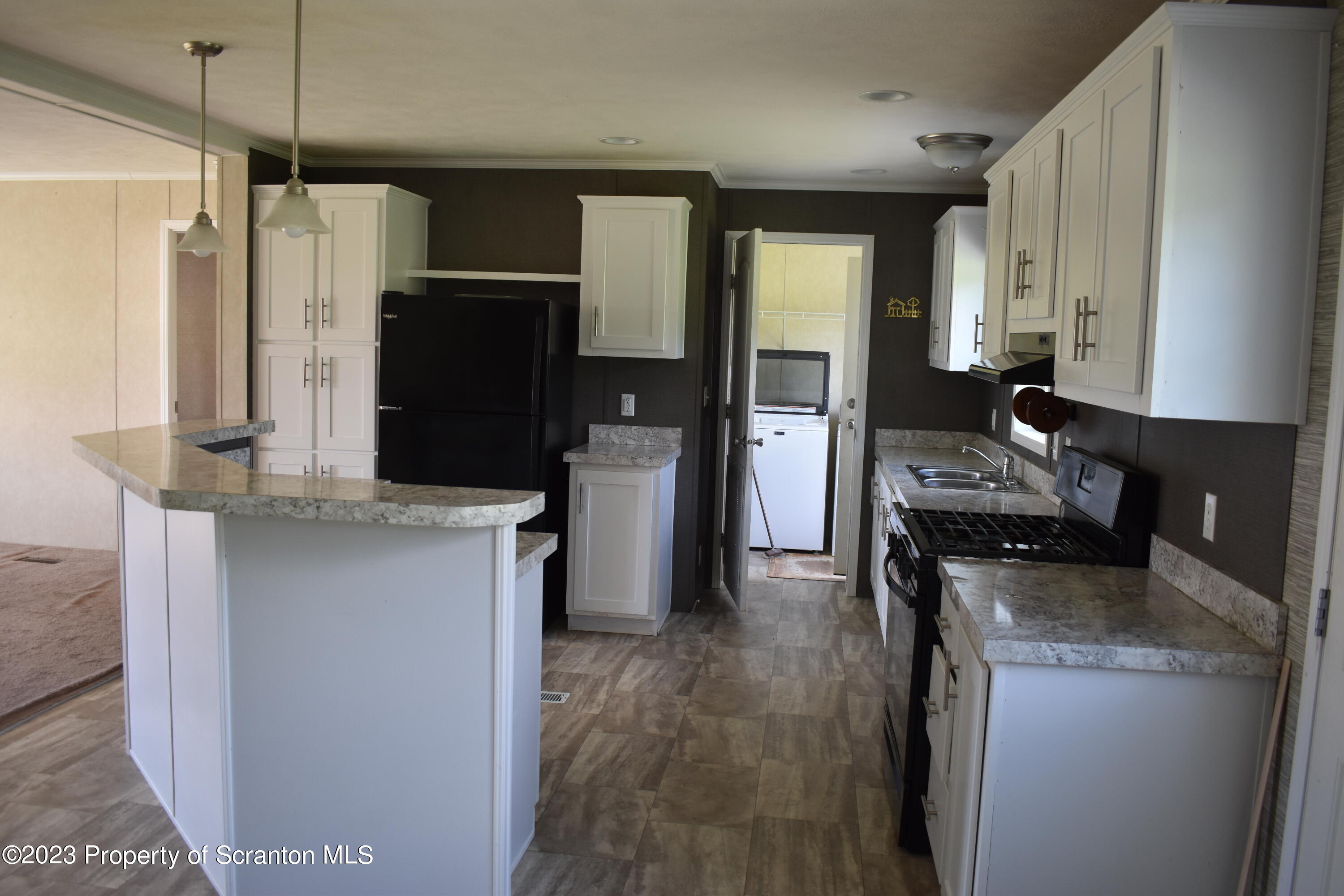 4838 Ridge Road Montrose, PA 18801 - Photo 5 of 34