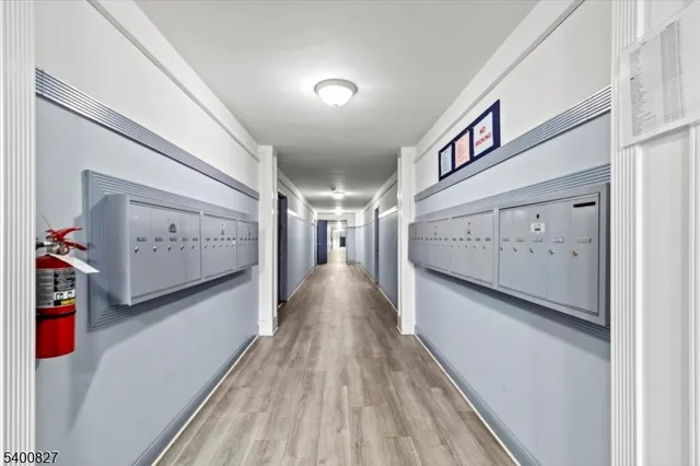 $219,995 | 816 West Grand Street, Elizabeth, NJ 07202