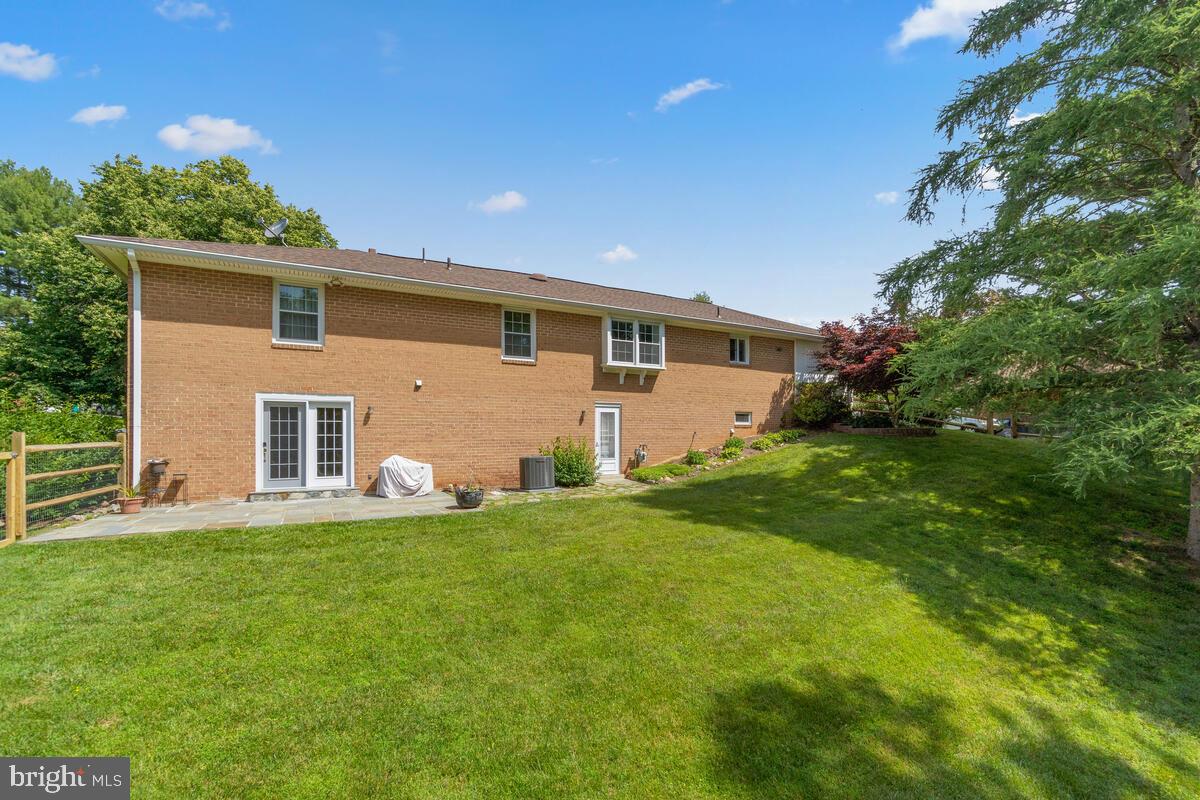 3324 Llewellyn Field Road Olney, MD 20832 - Photo 39 of 45 Gallery Image 39
