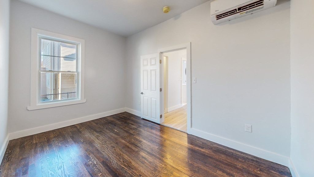 24 Alfred Street Everett, MA 02149 - Photo 7 of 38