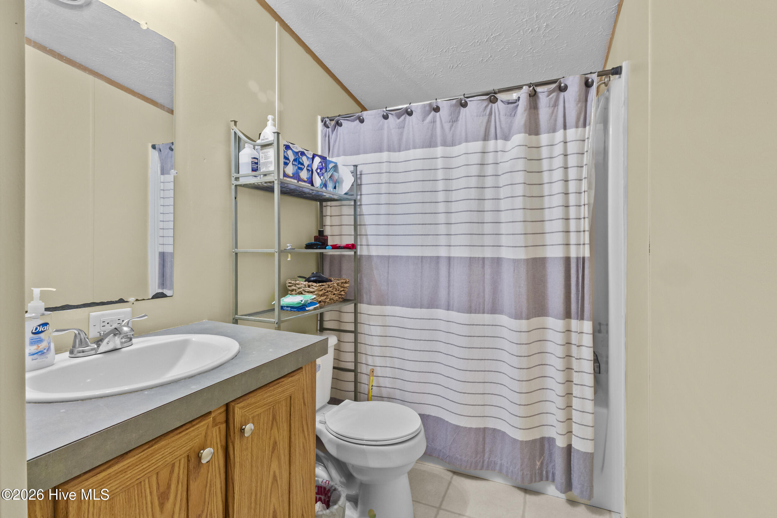 415 Country Acres Road Grifton, NC 28530 - Photo 20 of 37 6_img_2122