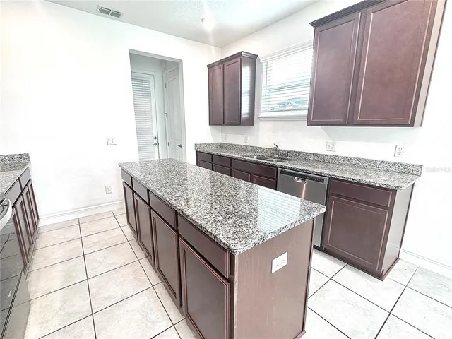 $3,200 | 6162 Bimini Twist Loop, Orlando, FL 32819