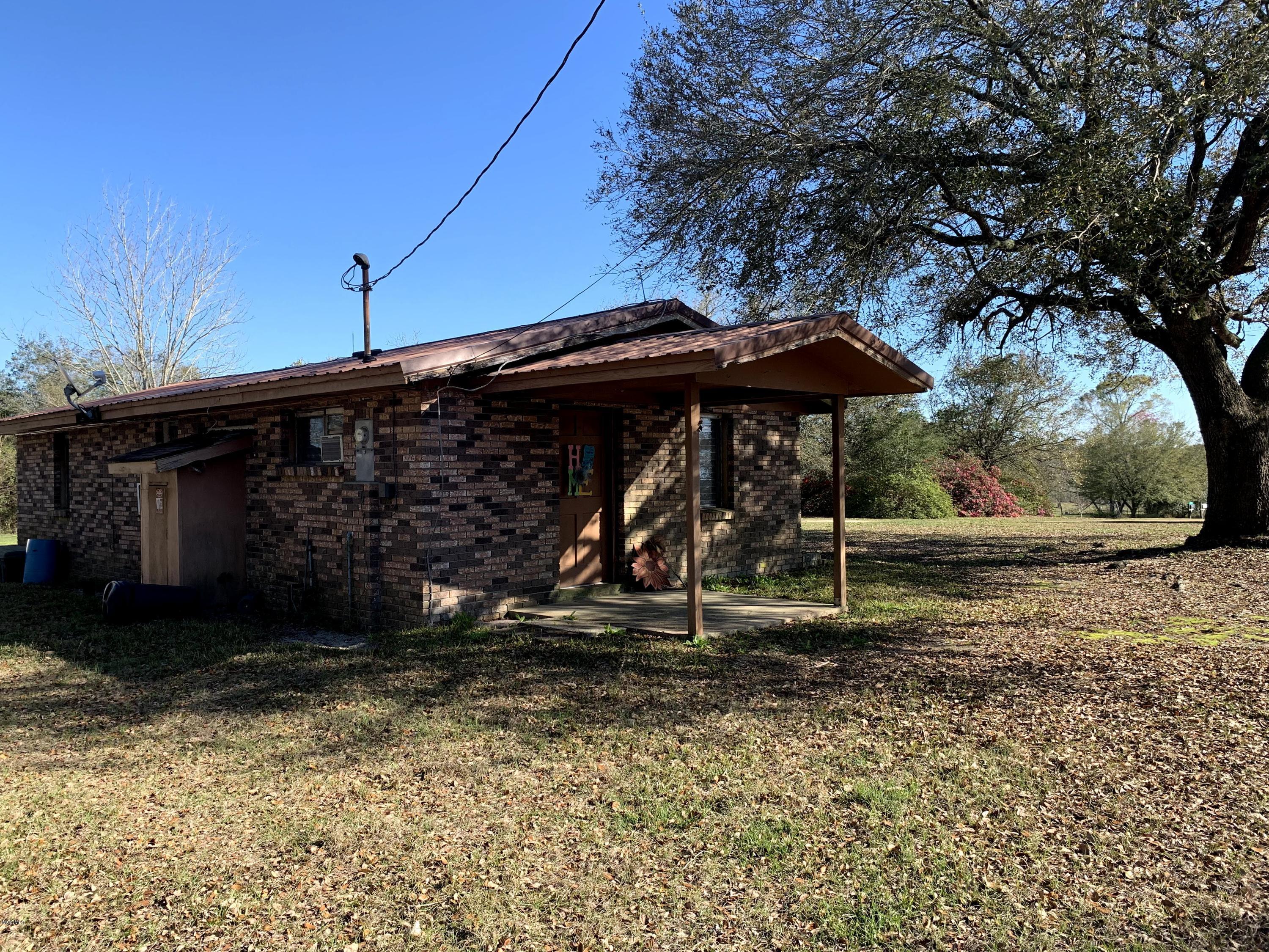 27050 Standard Dedeaux Road Kiln, MS 39556 - Photo 13 of 19 Side