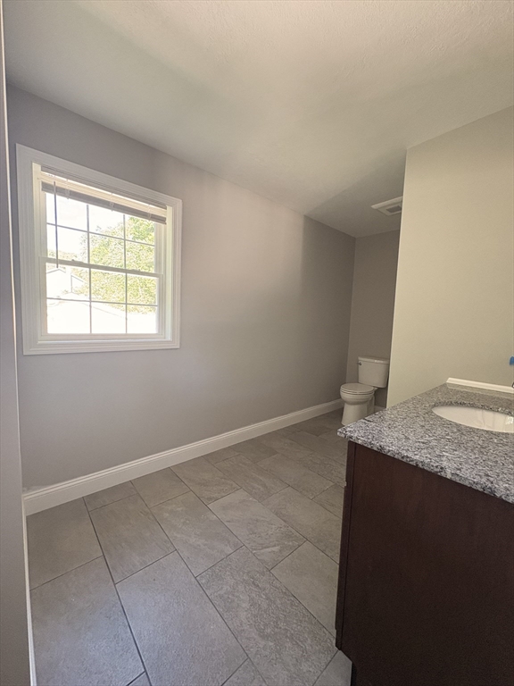 27 Ludlow Road, Unit F South Hadley, MA 01075 - Photo 12 of 16