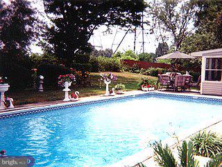 21 Country Club Road Willingboro, NJ 08046 - Photo 5 of 6