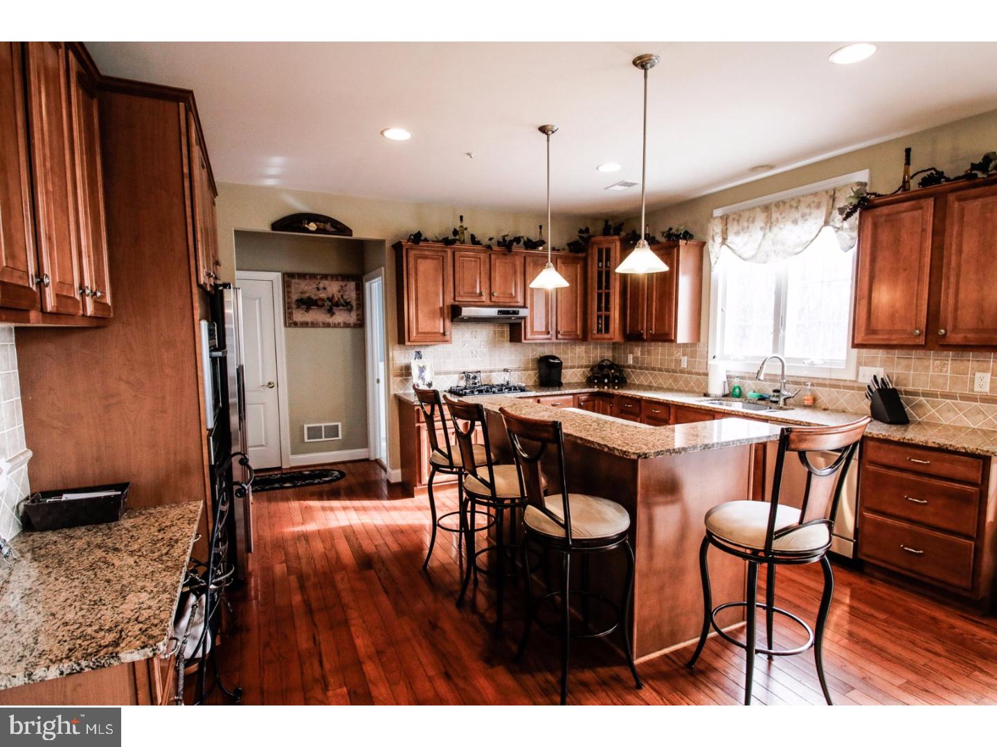 2610 Dark Hollow Road Jamison, PA 18929 - Photo 8 of 25 Gallery Image 8