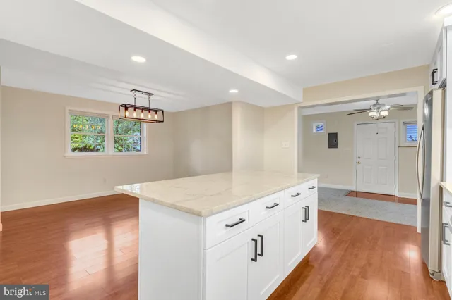 $3,995 | 6805 Reynard Drive, Springfield, VA 22152