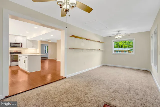 $3,995 | 6805 Reynard Drive, Springfield, VA 22152