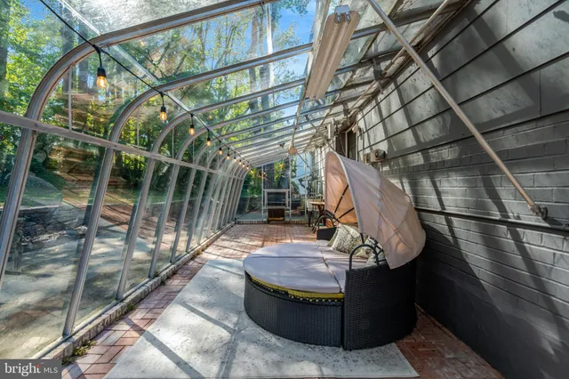 $3,995 | 6805 Reynard Drive, Springfield, VA 22152