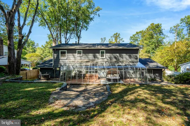 $3,995 | 6805 Reynard Drive, Springfield, VA 22152