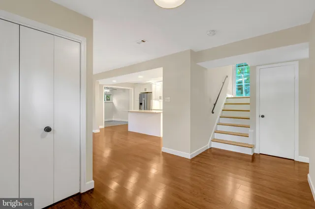 $3,995 | 6805 Reynard Drive, Springfield, VA 22152