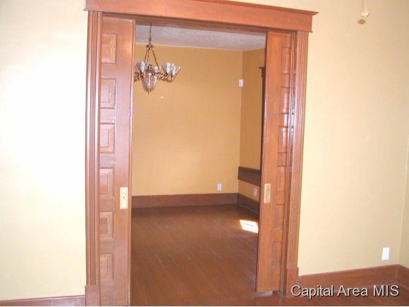 404 South Walnut Street Springfield, IL 62704 - Photo 6 of 23