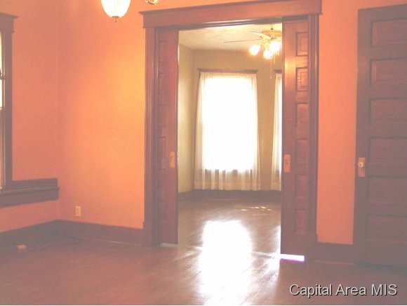 404 South Walnut Street Springfield, IL 62704 - Photo 8 of 23