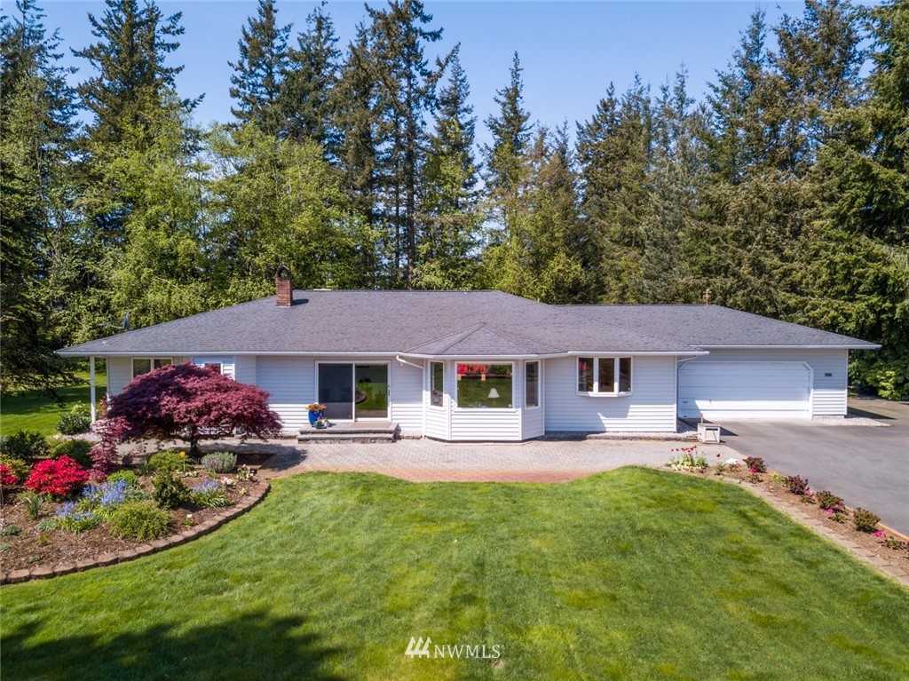 6651 Lunde Road Everson, WA 98247 - Photo 1 of 25