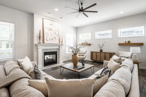 $990,000 | 5855 North College Avenue, Indianapolis, IN 46220