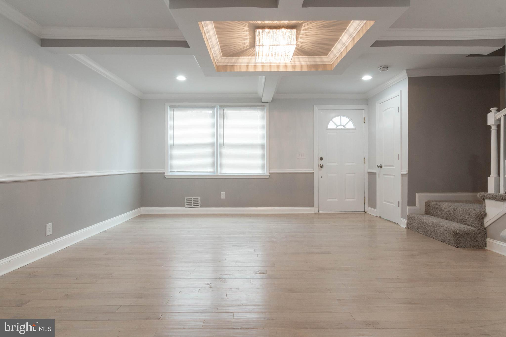 1015 Reverdy Road Baltimore, MD 21212 - Photo 4 of 39