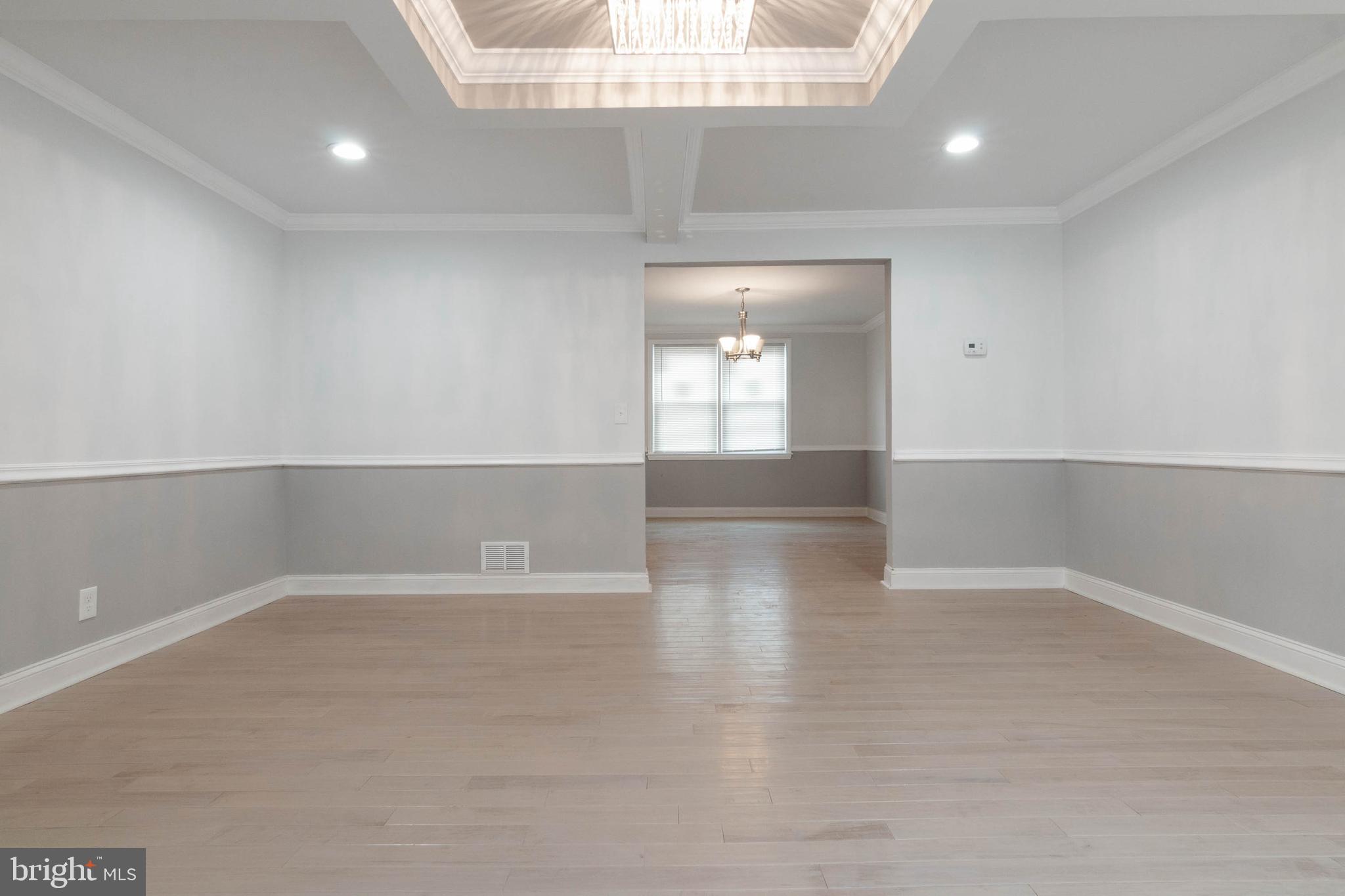 1015 Reverdy Road Baltimore, MD 21212 - Photo 8 of 39