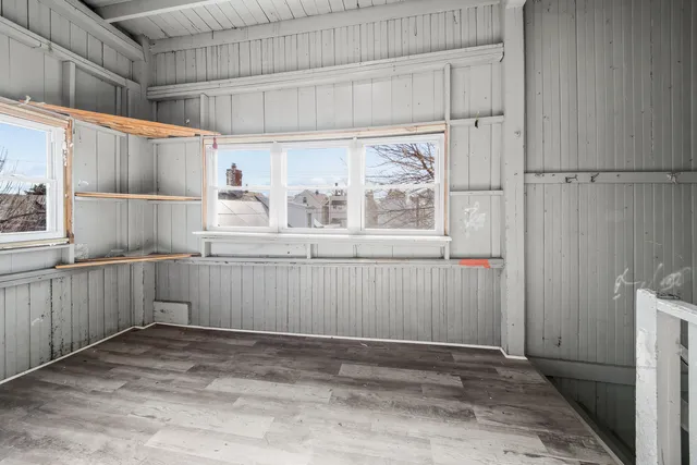 a view of a storage & utility room