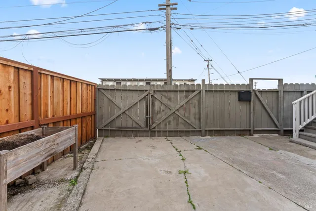 $475,000 | 3834 Waller Avenue, Richmond, CA 94804