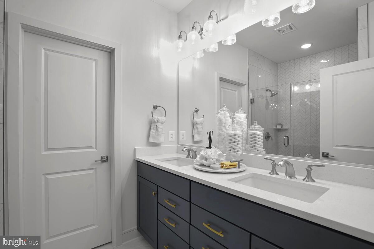 43435 Farringdon Square Ashburn, VA 20148 - Photo 29 of 39