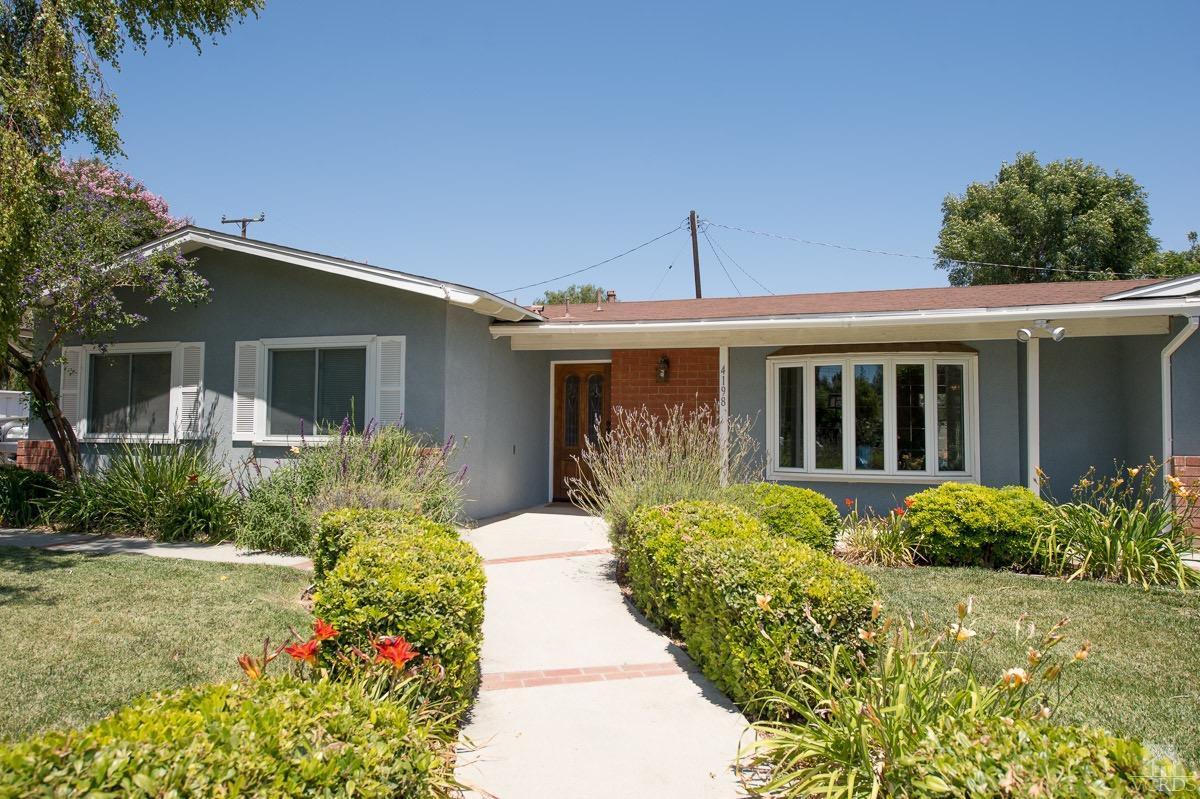 4198 Apricot Road Simi Valley, CA 93063 - Photo 3 of 41 Additional Photo