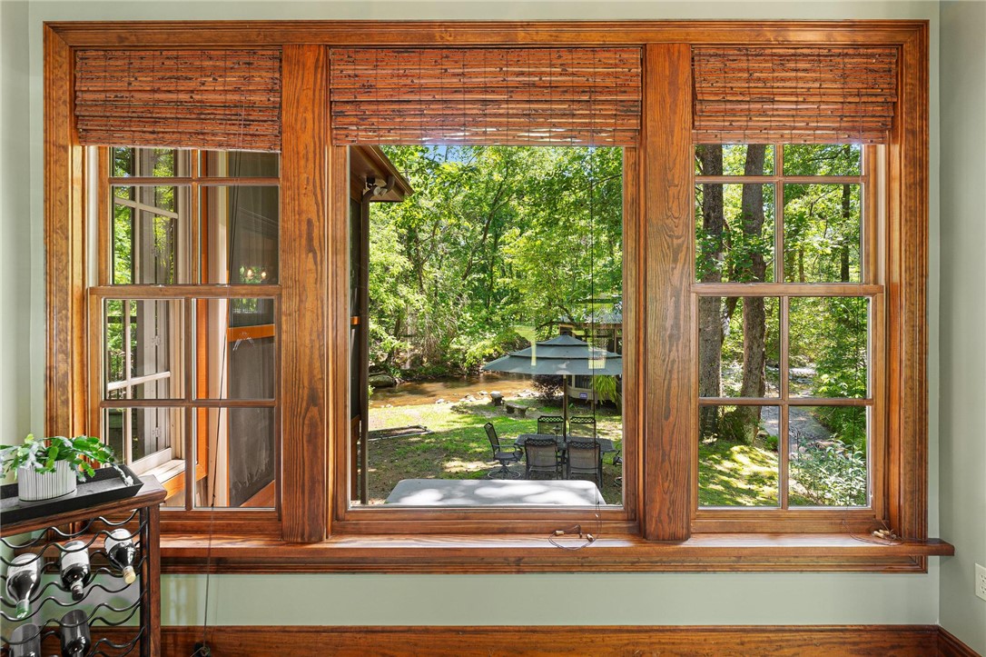112 Water Falls Road Sunset, SC 29685 - Photo 20 of 50 dining room outdoor view