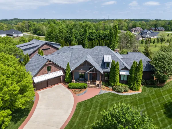 $1,750,000 | 100 Bellavista Court, Adams, TN 37010