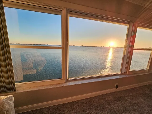 $3,000 | 6020 Shore Boulevard South, Unit 701, Gulfport, FL 33707