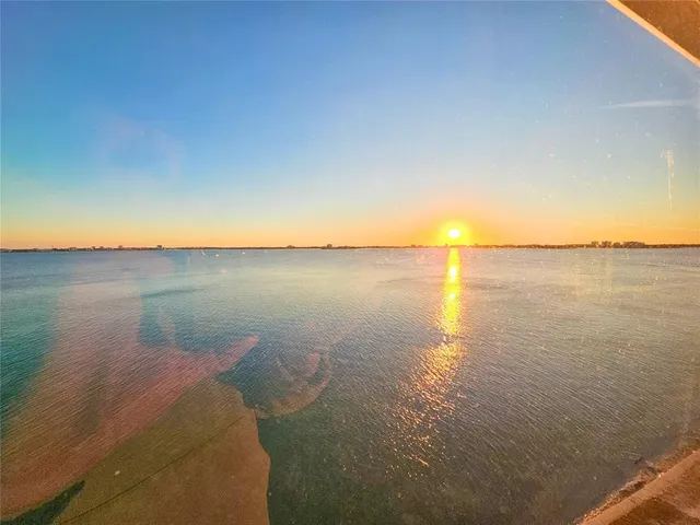 $3,000 | 6020 Shore Boulevard South, Unit 701, Gulfport, FL 33707