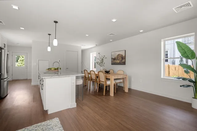 $899,000 | 3 A Wilson Street, Unit 3A, Natick, MA 01760