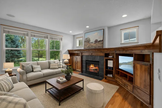 $575,000 | 14108 Jardin Avenue, Hugo, MN 55038