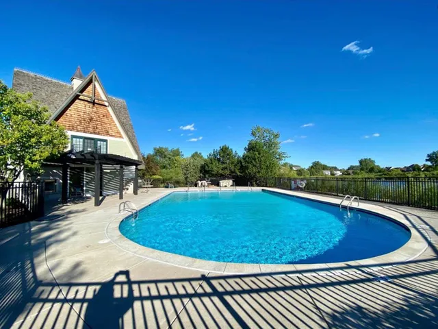 $575,000 | 14108 Jardin Avenue, Hugo, MN 55038