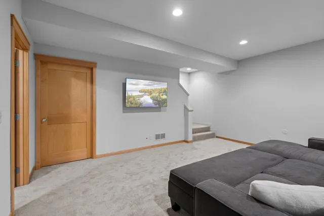 $575,000 | 14108 Jardin Avenue, Hugo, MN 55038