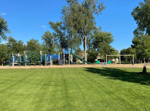 $575,000 | 14108 Jardin Avenue, Hugo, MN 55038