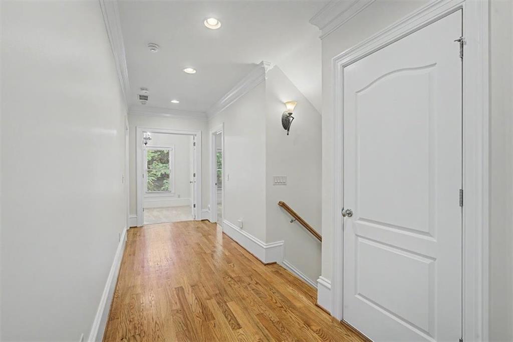 3880 Stratford Walk Circle Atlanta, GA 30342 - Photo 28 of 48