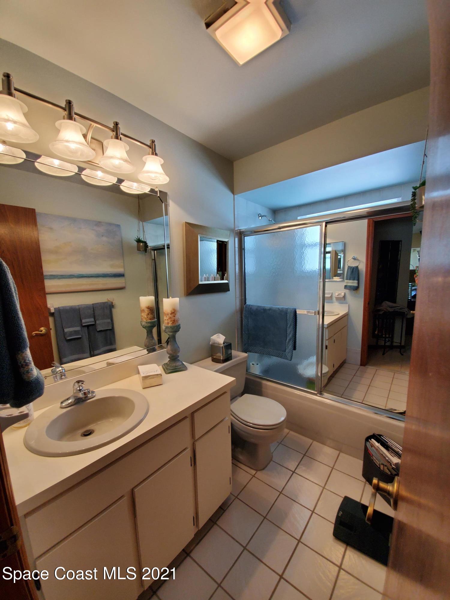 7020 Bryant Road Cocoa, FL 32927 - Photo 22 of 41 Guest Bath