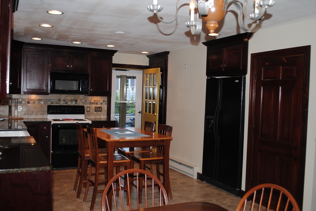 28 Coolidge Road Milford, MA 01757 - Photo 5 of 25 Gallery Image 5