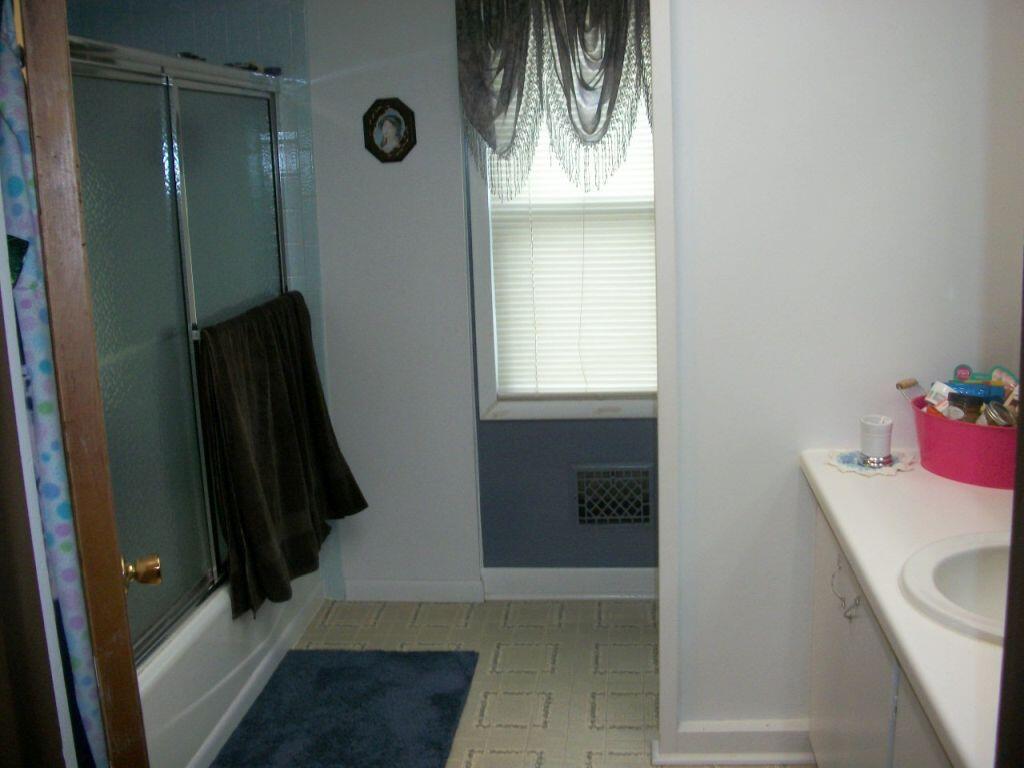 703 East Chicago Road Sturgis, MI 49091 - Photo 28 of 30 1T28
