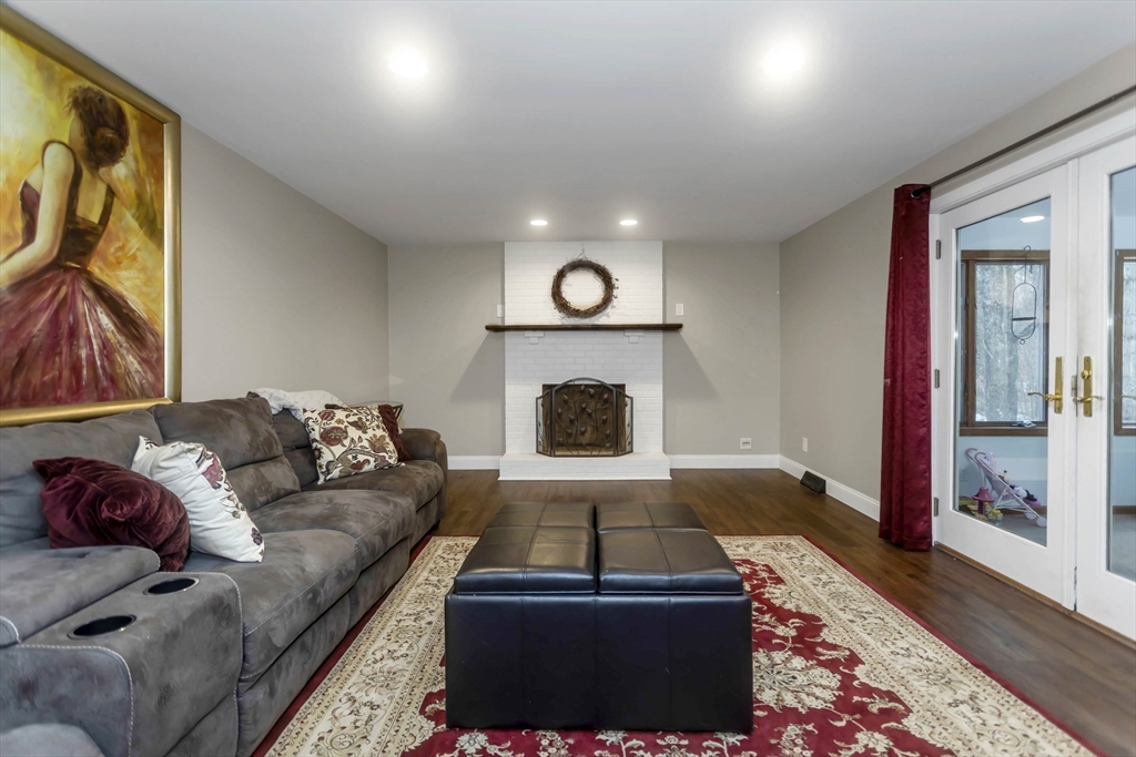 10 Beauregard Terrace West Springfield, MA 01089 - Photo 11 of 41