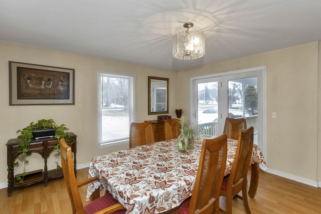 10 Beauregard Terrace West Springfield, MA 01089 - Photo 13 of 41