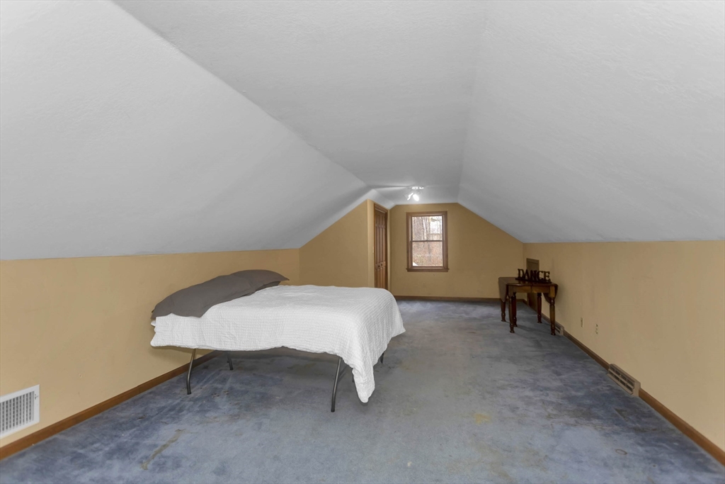 10 Beauregard Terrace West Springfield, MA 01089 - Photo 29 of 41